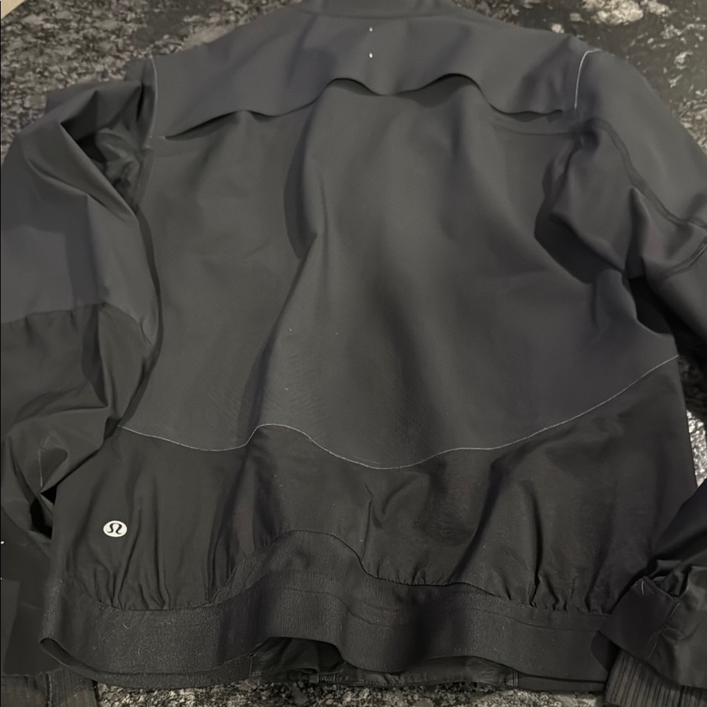 lululemon athletica woman’s jacket